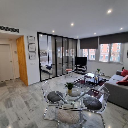 Atocha 3 Apartment Malaga Luaran gambar