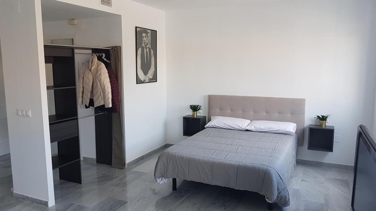 Atocha 3 Apartment Malaga Luaran gambar