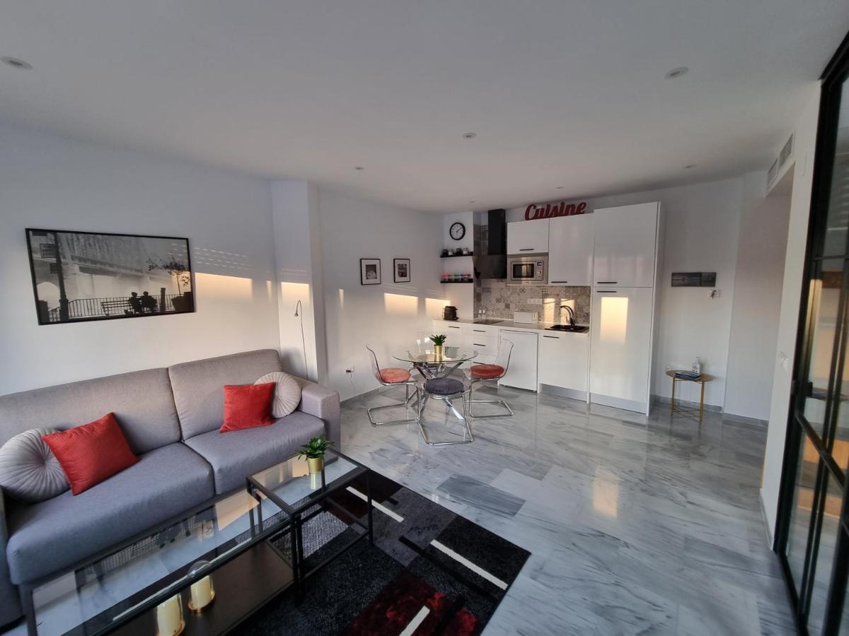 Atocha 3 Apartment Malaga Luaran gambar