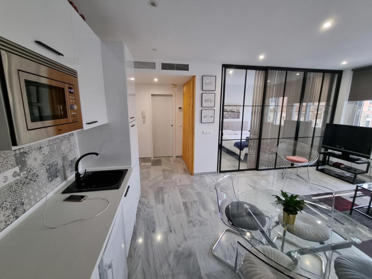 Atocha 3 Apartment Malaga Luaran gambar